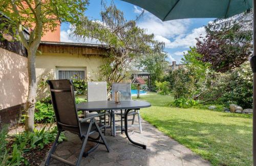 Ruhland Apartment | Obere Ferienwohnung im Nebengebäude