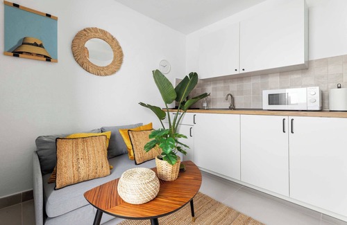 Los Cocoteros Apartment | Ocean Nest · Intimate Hideaway with Terrace for Two · by Bayside Rentals