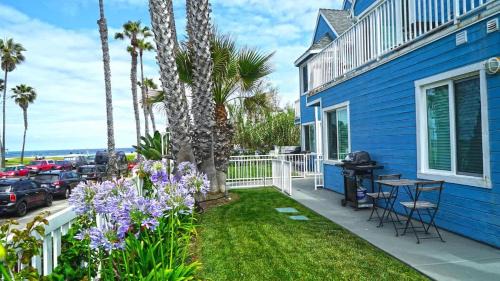 Ocean Beach House | Ocean Beach Cottage with Views