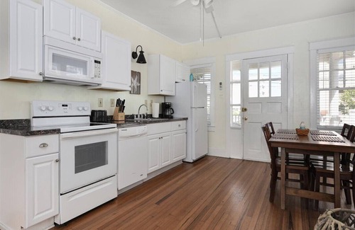 Ocean City House | Ocean Block! From 6-12 bedrooms for your family. Steps from the beach.