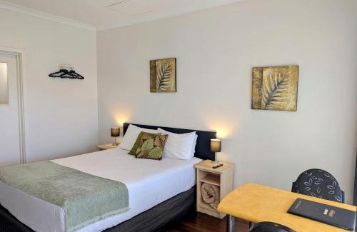 Bunbury Hotel | Ocean Drive Motel