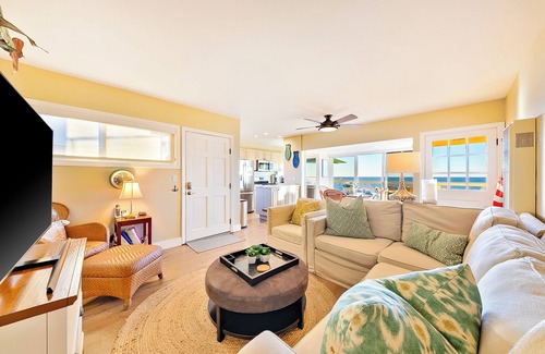 Ocean Beach Condo | OCEAN FRONT 2BD with Large Private Patio, Outdoor Dining, Parking, Views & Sunshine!