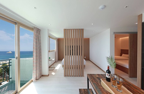 Goseong-gun Hotel | Ocean to you Resort Sokcho Seorak Beach Hotel and condo