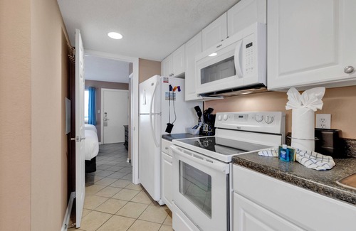 Myrtle Beach Condo | Ocean View 1BR Condo