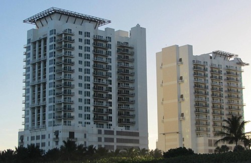 Singer Island Resort | Ocean View - 2 Bedroom - Marriott's Oceana Palms - Full Resort Access