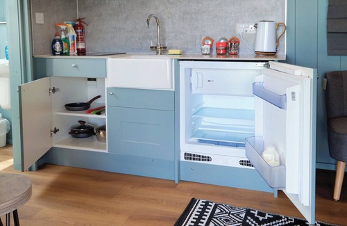 Baglan Cabin | Ocean View 3 - 1 Bed Pod - Llanrhidian