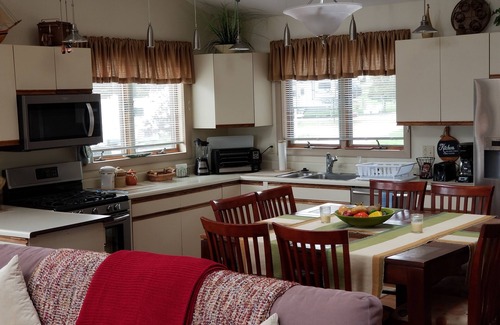 Belfast Apartment | Ocean View Apartment Along Maine's Scenic Penobscot Bay