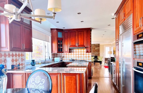 West Point Grey House | Ocean View & Mountain View With own Outdoor Balcony