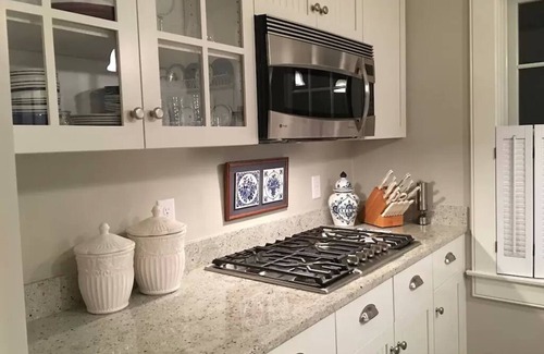Mashpee Condo | OCEAN VIEWS & A/C in cozy condo w/upscale finishes!- STEPS TO PRIVATE BEACH