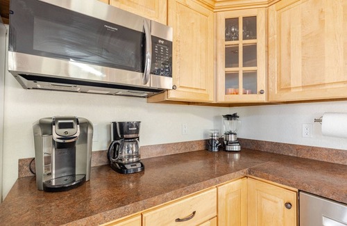 Ocean Sands House | Ocean Views! Sleeps 10! 4 bed/3 bath. Pool + HotTub + Beachfront