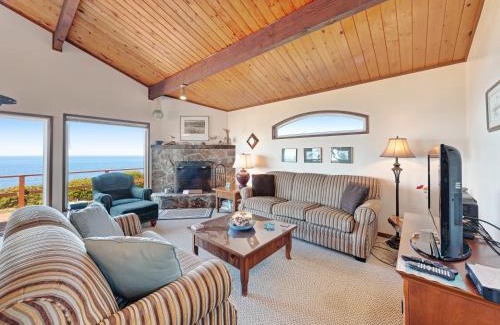 Gleneden Beach House | Ocean Waves