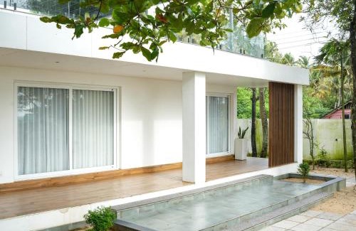 Kodungallur Villa | Ocean Whisper- psst! hidden gem