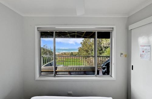 Malua Bay House | Oceanfront 4-Bed Haven with BBQ & Alfresco Dining