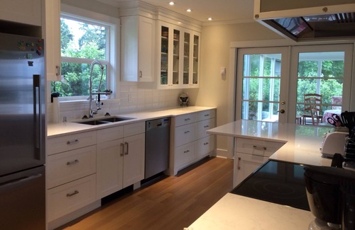 Vesuvius House | Oceanfront Home with Spectacular Views