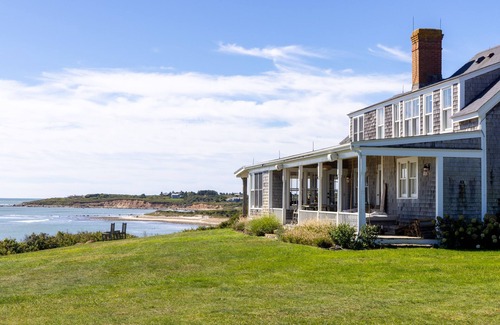Chilmark House | Oceanfront Home & Guest House w/Private Beach!