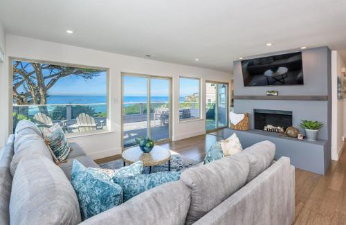Montara House | Oceanfront Home Retreat w Breathtaking Views of Fitzgerald Marine Reserve