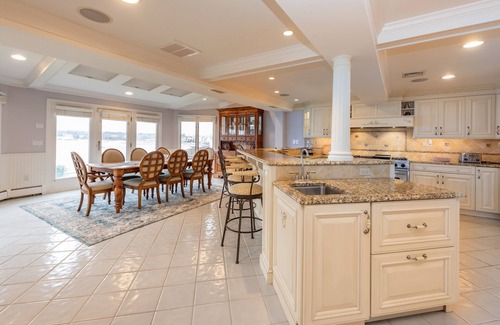 Kenyon House | Oceanfront House in Narragansett