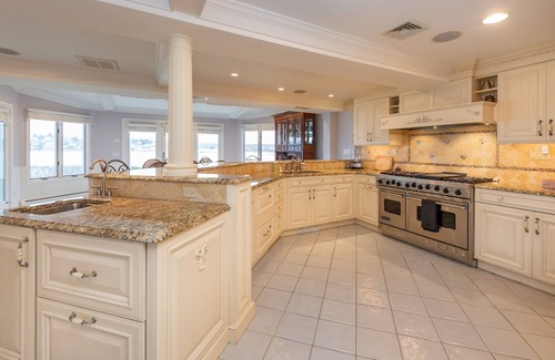 Kenyon House | Oceanfront House in Narragansett