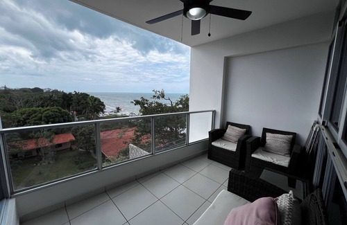 Playa Coronado Apartment | Oceanfront in Coronado Bay