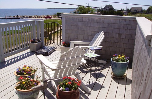 Fairhaven Cottage | Oceanfront on Buzzards Bay