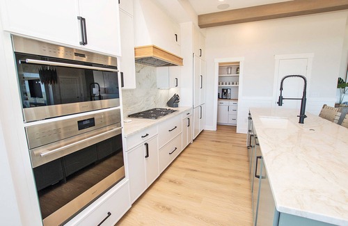 Currituck County House | OCEANFRONT, Private Pool, ELEV, Ocean Views! OS607F, Saltspray Sunrise