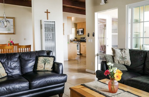 South Mission Beach House | Oceanfront Single Family Home South Mission Beach