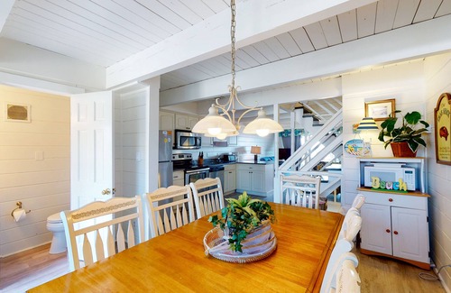Midtown Ocean City House | Oceanfront Townhouse w/Private Balcony, Great Views, Washer/Dryer, Central AC
