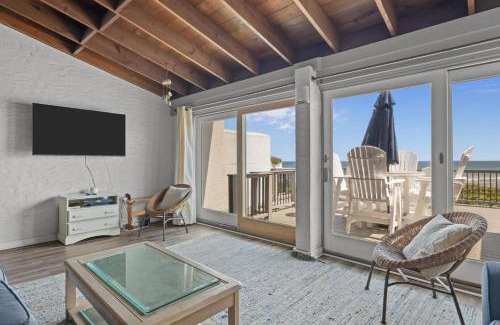 Pine Knoll Shores House | Oceans 2 condo