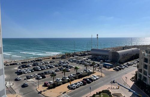 Herzliya Pituach Apartment | Oceanus apartment hotel