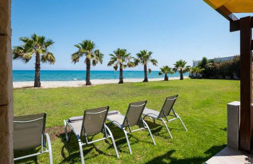 Oroklini Apartment | Oceanview Apartment