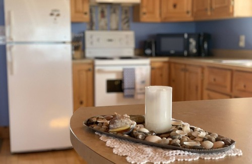 Cavendish Cottage | Oceanview - Dreams To Sea Cottages PEI