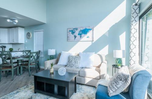 Birch Bay Apartment | Oceanview Escape at Birch Bay with indoor Pool & Hot Tub