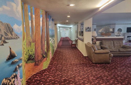Crescent City Hotel | Oceanview Inn
