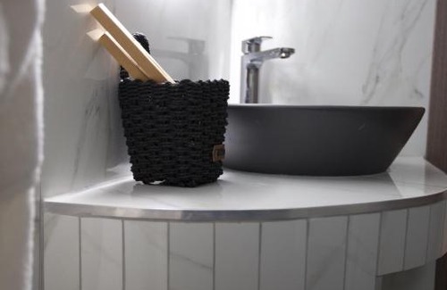 Volos City Centre Apartment | ODI ARTSPITALITY