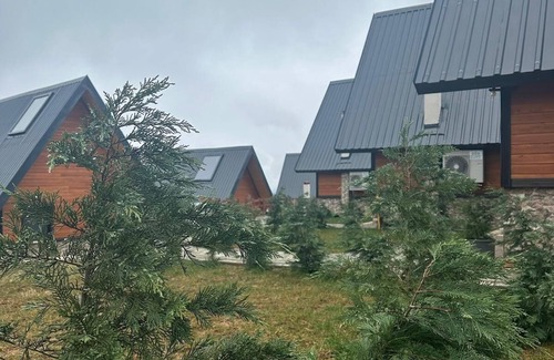 Of Hotel | Of Çamlık Bungalov