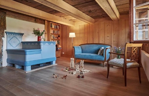 Zimmerwald House | Ofenhausstöckli Vacation in architectural monument