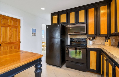 Captain's Cove House | Off the Record - Spectacular Bayfront and Pet Friendly!