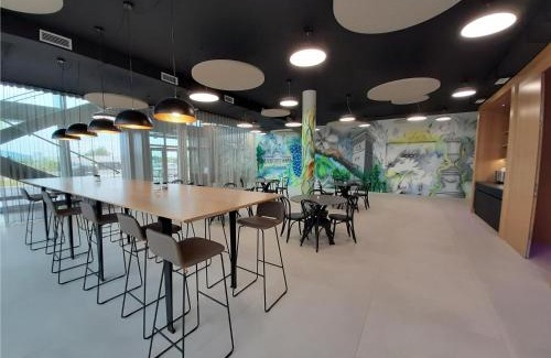 Bad Voeslau Hotel | Office Base Bad Vöslau MOTEL