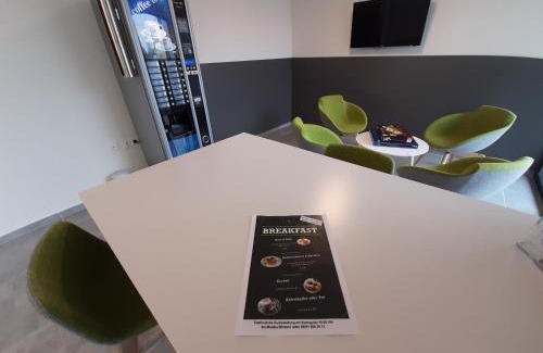 Bad Voeslau Hotel | Office Base Bad Vöslau MOTEL