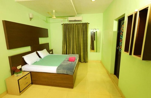 Alwaye Hotel | Oikos Kariyad