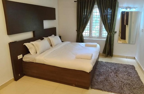 Alwaye Hotel | Oikos Kariyad