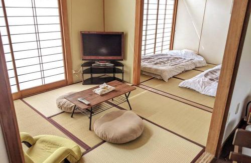 Oiwake Apartment | Oiwake House 1B