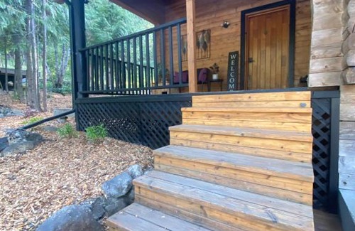 Vernon House | Okanagan Mountain Retreat