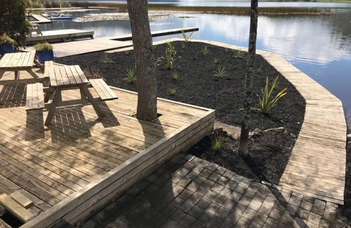 Lake Okareka House | OKAREKA LAKE EDGE VERY POPULAR LAKESIDE PROPERTY WITH WATER TOYS INCLUDED
