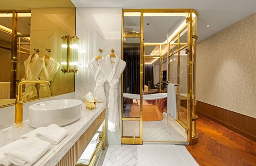 Central District Hotel | OKU Hotel Taichung