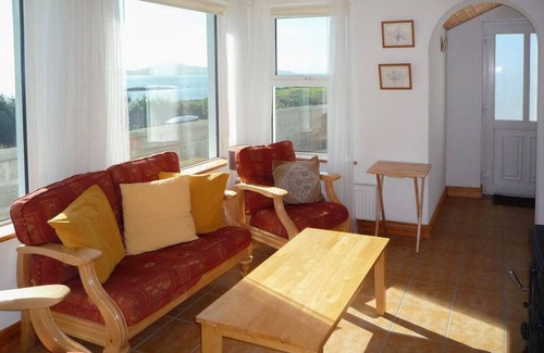 Heir Island Cottage | Old Barn Cottage Heir Island by Trident Holiday Homes