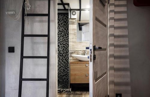 Uzupis Apartment | Old Brewery Loft in Paupys by Urban Rent