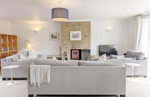 Chichester House | Old Lock Cottage, Birdham