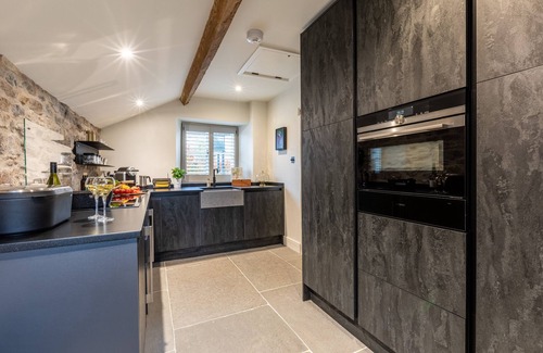 East Horrington House | Old Parlour Haven - Two Bedroom House, Sleeps 4
