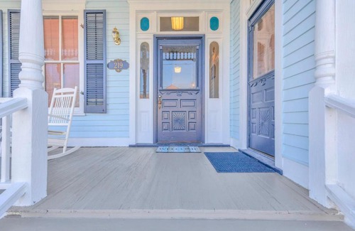 Breaux Bridge House | Old Patin Mansion - 13 mins to downtown Lafayette